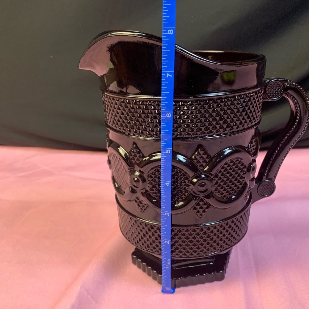 The 1876 Cape Cod Collection Pitcher) - Picture 2 of 3